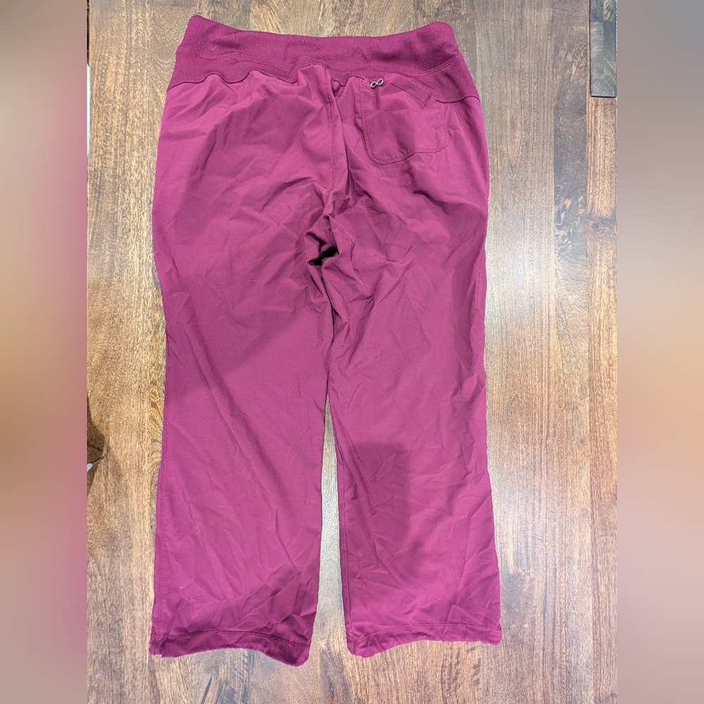 Cherokee Infinity Scrubs Lot- Wine - Picture 14 of 16